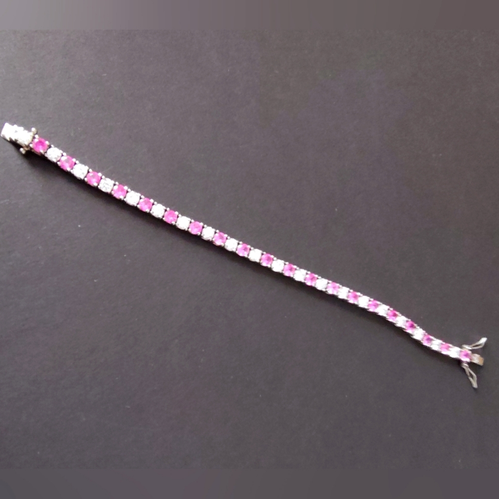 Vintage Ross Simmons, women's Pink and Clear Crystal Tennis bracelet.